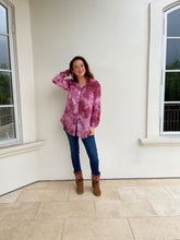 Load image into Gallery viewer, A&M Gameday Button Up