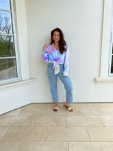 Load image into Gallery viewer, El Carnavalito Button Up