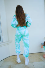 Load image into Gallery viewer, Clover Cutie Sweatpants