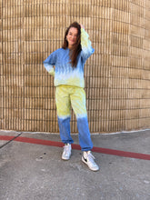 Load image into Gallery viewer, Ła Bandera Sweatpants