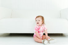 Load image into Gallery viewer, Mama's Love Crewneck