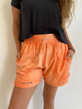 Load image into Gallery viewer, The Dash Athletic Windshorts
